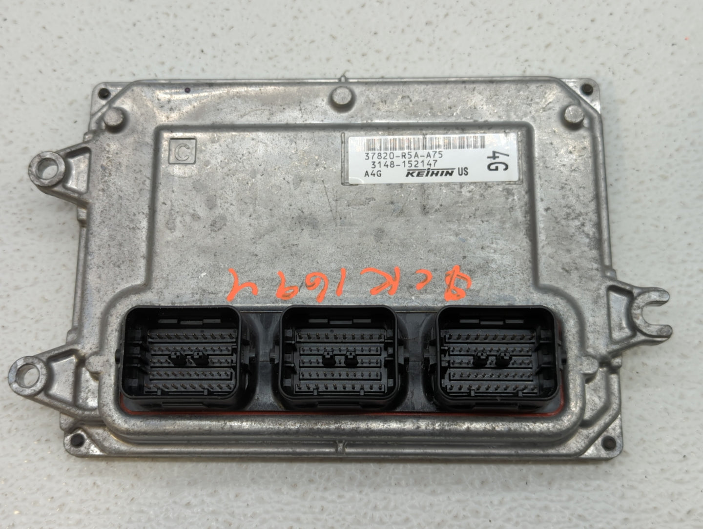 2012-2014 Honda Cr-V PCM Engine Control Computer ECU ECM PCU OEM P/N:37820-R5A-A76 37820-R5A-A73 Fits Fits 2012 2013 2014 OE