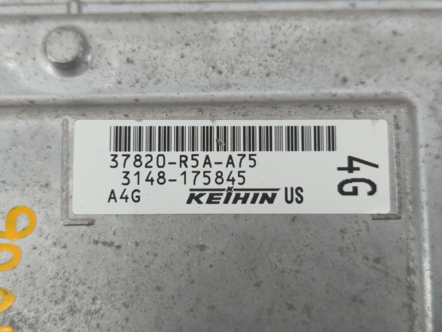 2012-2014 Honda Cr-V PCM Engine Control Computer ECU ECM PCU OEM P/N:37820-R5A-A75 Fits Fits 2012 2013 2014 OEM Used Auto Pa