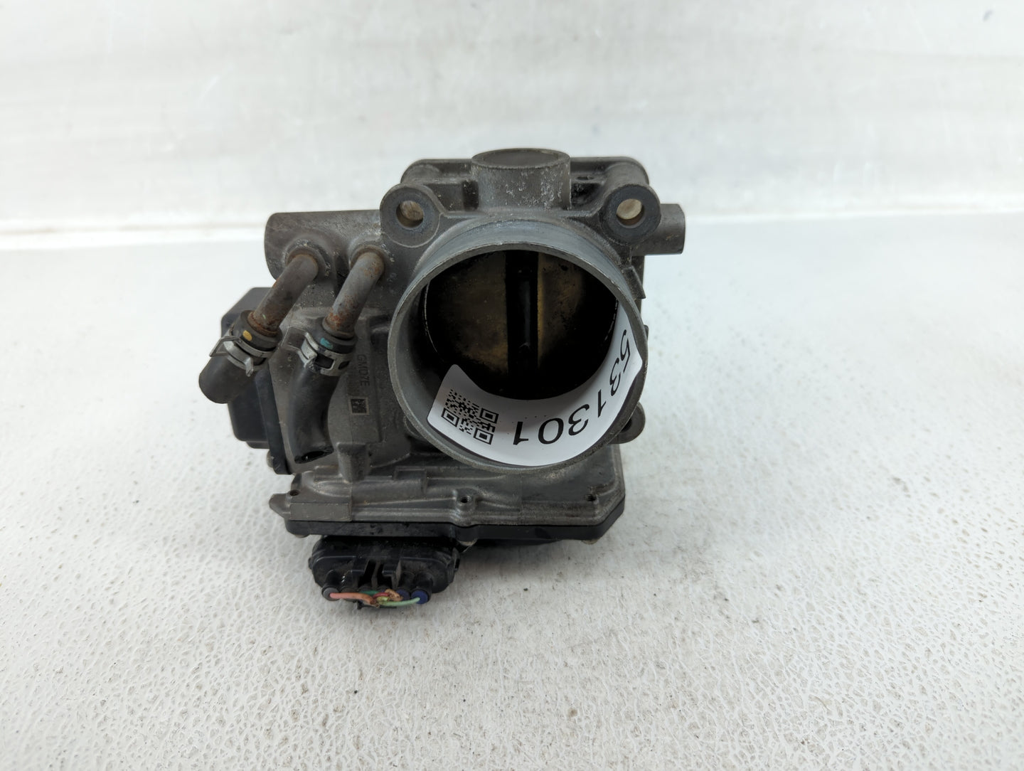 2010-2014 Honda Cr-V Throttle Body Fits Fits 2010 2011 2012 2013 2014 2015 OEM Used Auto Parts - Oemusedautoparts1.com
