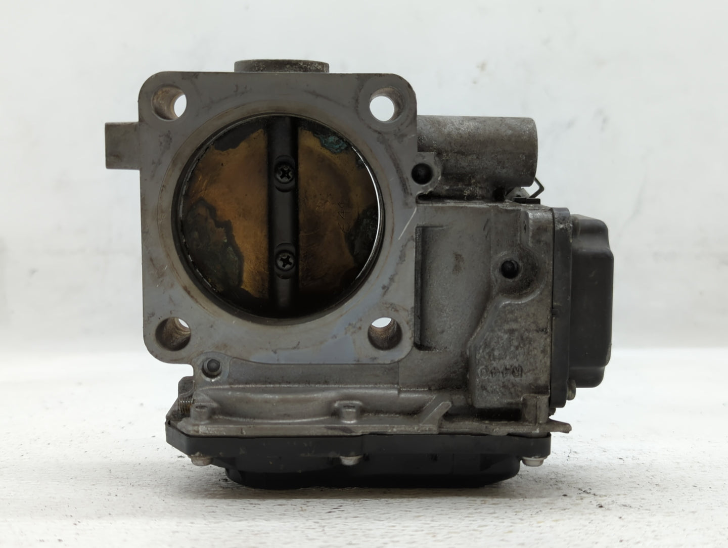 2010-2014 Honda Cr-V Throttle Body Fits Fits 2010 2011 2012 2013 2014 2015 OEM Used Auto Parts - Oemusedautoparts1.com