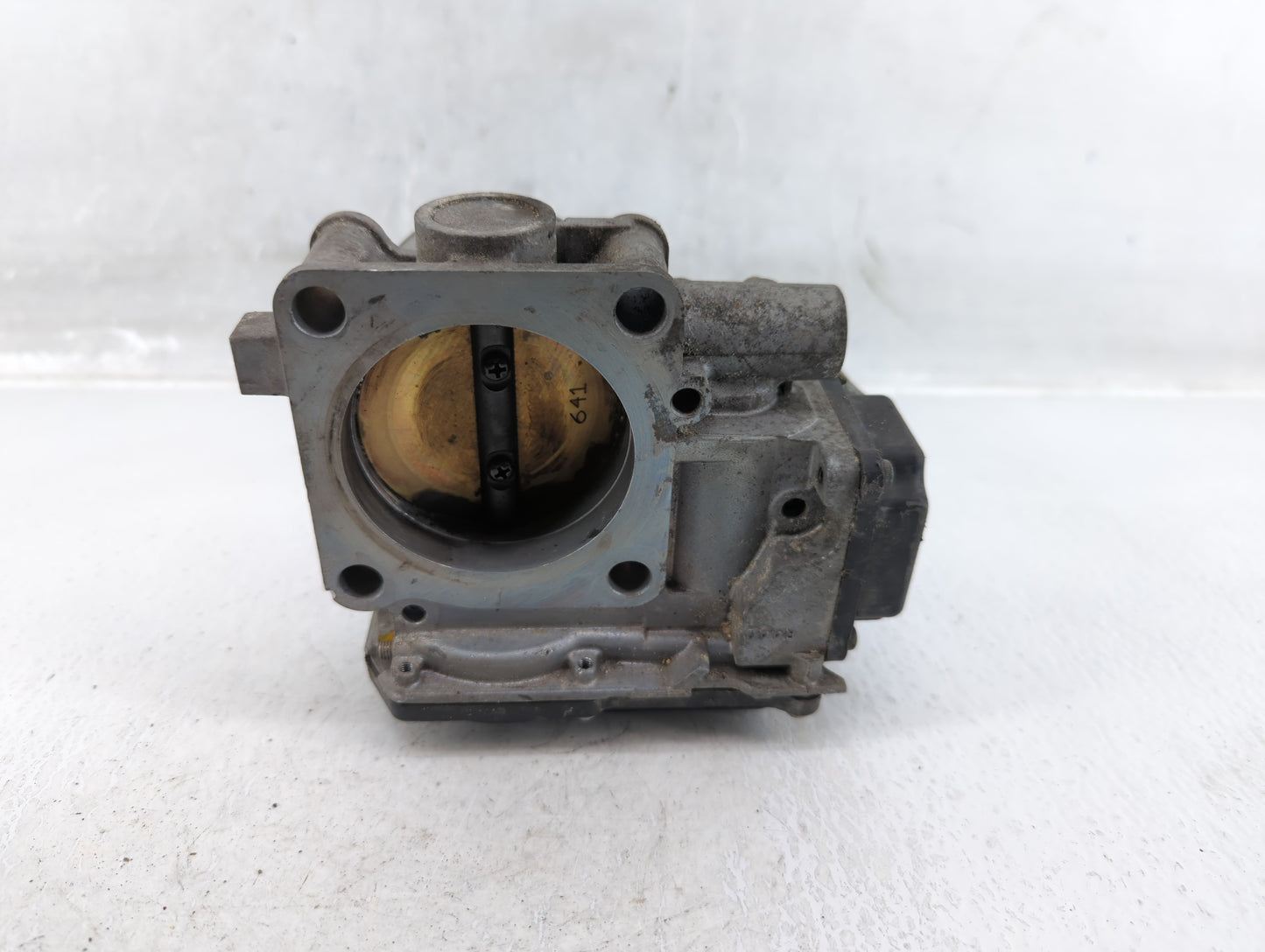 2010-2014 Honda Cr-V Throttle Body P/N:U22250267844 Fits Fits 2010 2011 2012 2013 2014 2015 OEM Used Auto Parts - Oemusedaut