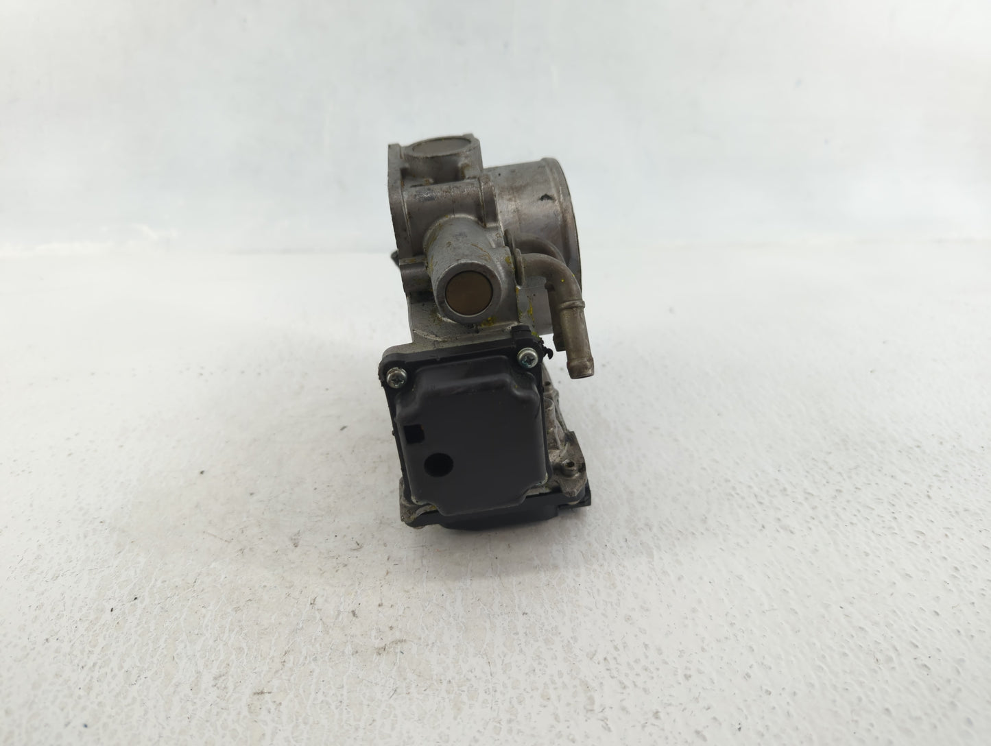 2010-2014 Honda Cr-V Throttle Body P/N:GMD7E Fits Fits 2010 2011 2012 2013 2014 2015 OEM Used Auto Parts - Oemusedautoparts1