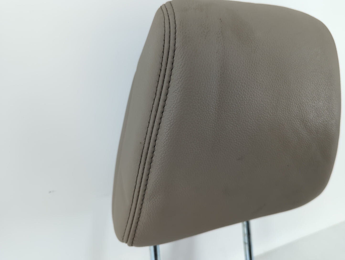 2014 Honda Cr-v Headrest Head Rest Front Driver Passenger Seat Beige - Oemusedautoparts1.com