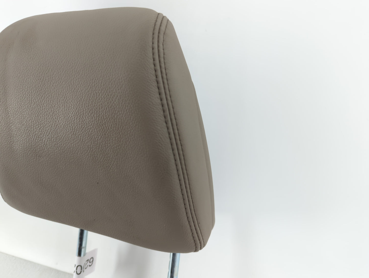 2014 Honda Cr-v Headrest Head Rest Front Driver Passenger Seat Beige - Oemusedautoparts1.com