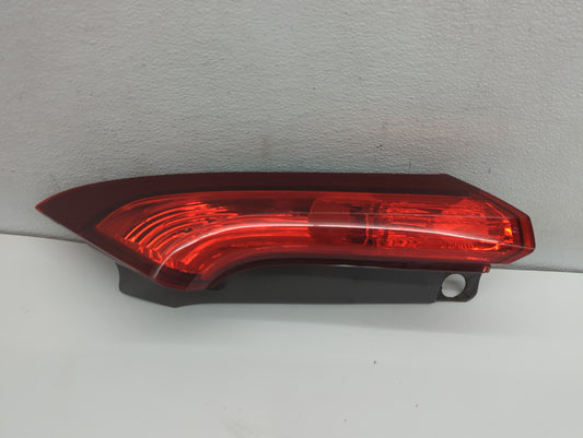 2012-2014 Honda Cr-V Tail Light Assembly Passenger Right OEM Fits Fits 2012 2013 2014 OEM Used Auto Parts - Oemusedautoparts