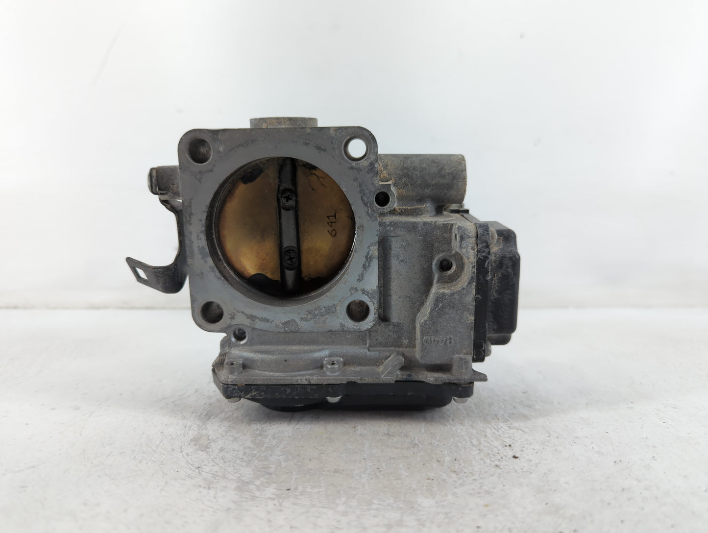 2010-2014 Honda Cr-V Throttle Body P/N:1430 03R05 Fits Fits 2010 2011 2012 2013 2014 2015 OEM Used Auto Parts - Oemusedautop