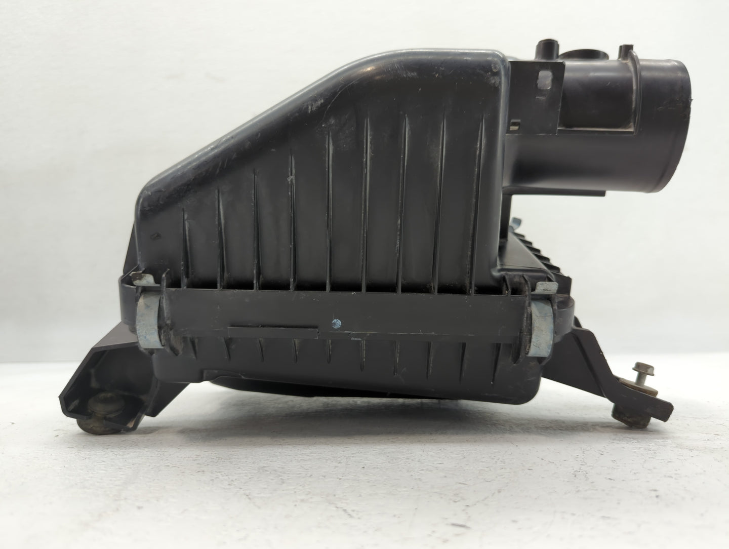2014 Honda Cr-v Air Cleaner Intake-duct Hose Tube - Oemusedautoparts1.com