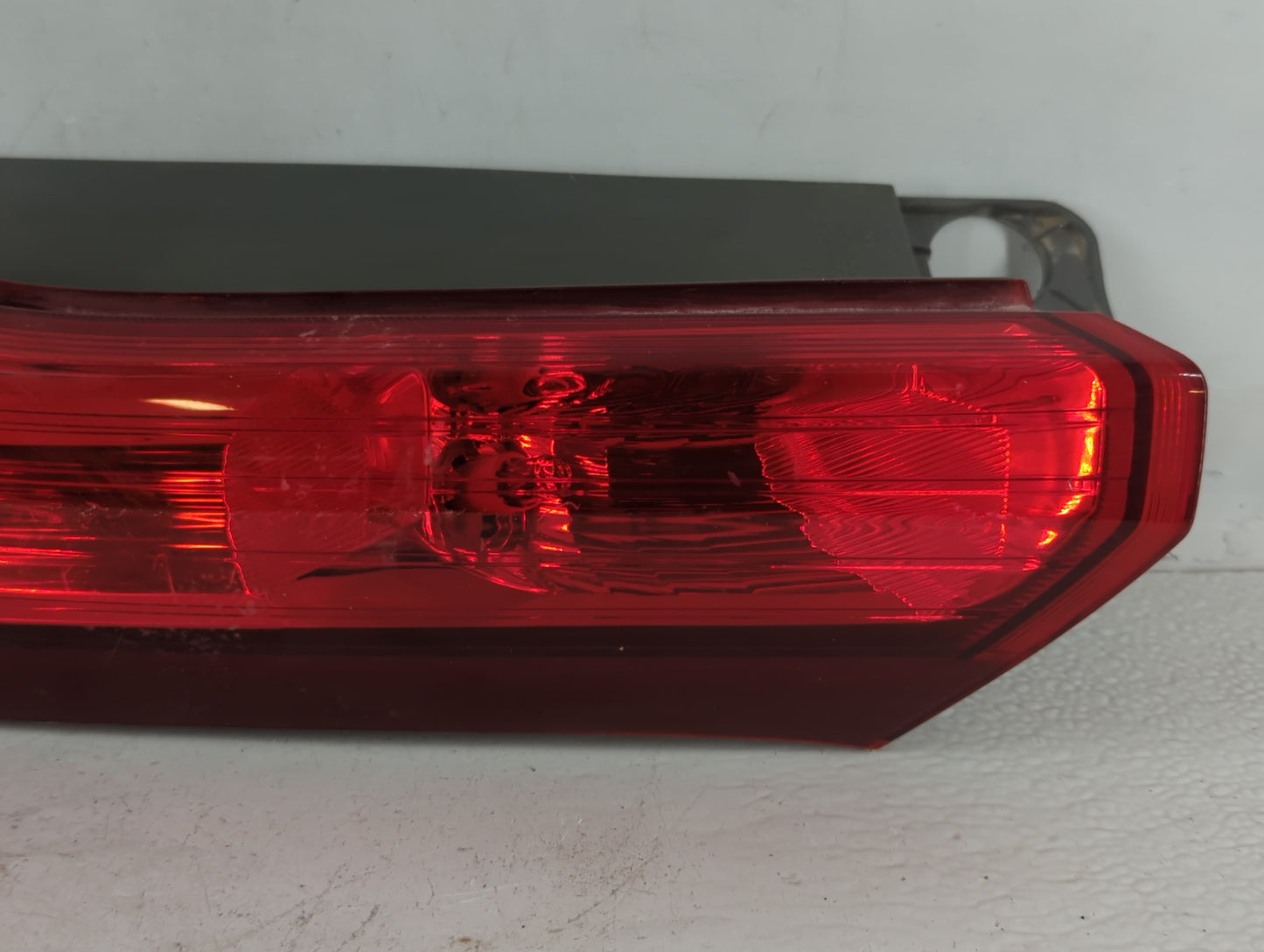2012-2014 Honda Cr-V Tail Light Assembly Passenger Right OEM P/N:UK11DZT0AA0A Fits Fits 2012 2013 2014 OEM Used Auto Parts -