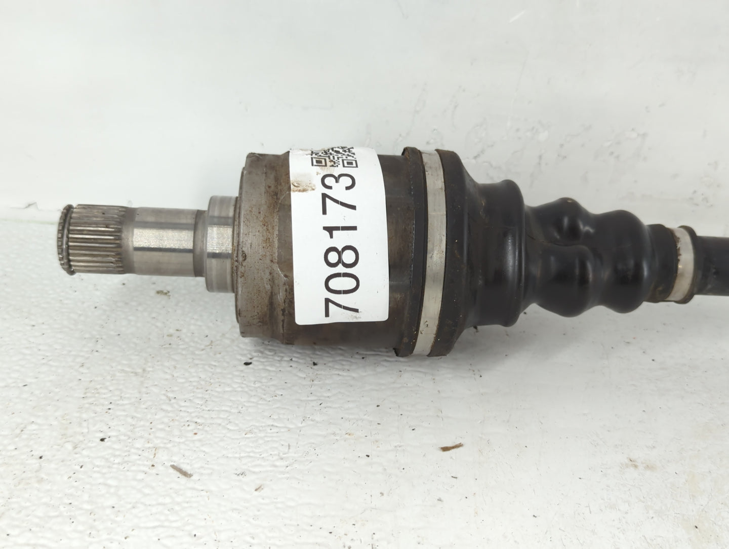 2012-2014 Honda Cr-v Axle Shaft Front Driver Cv C/v - Oemusedautoparts1.com