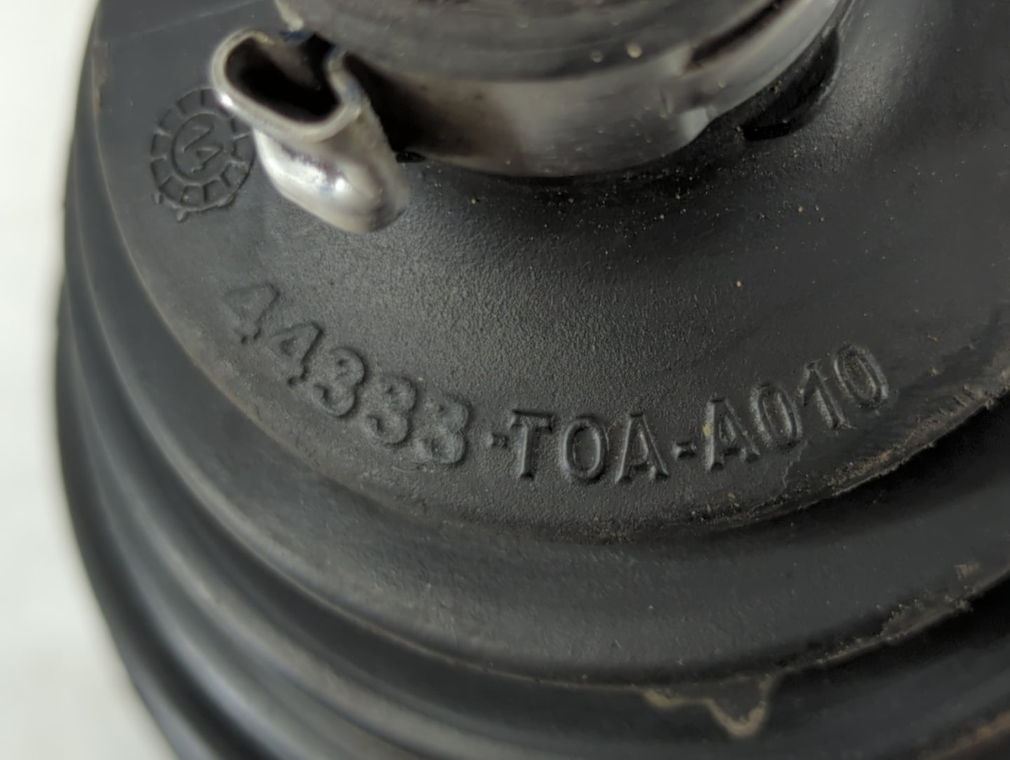 2012-2014 Honda Cr-v Axle Shaft Front Driver Cv C/v - Oemusedautoparts1.com
