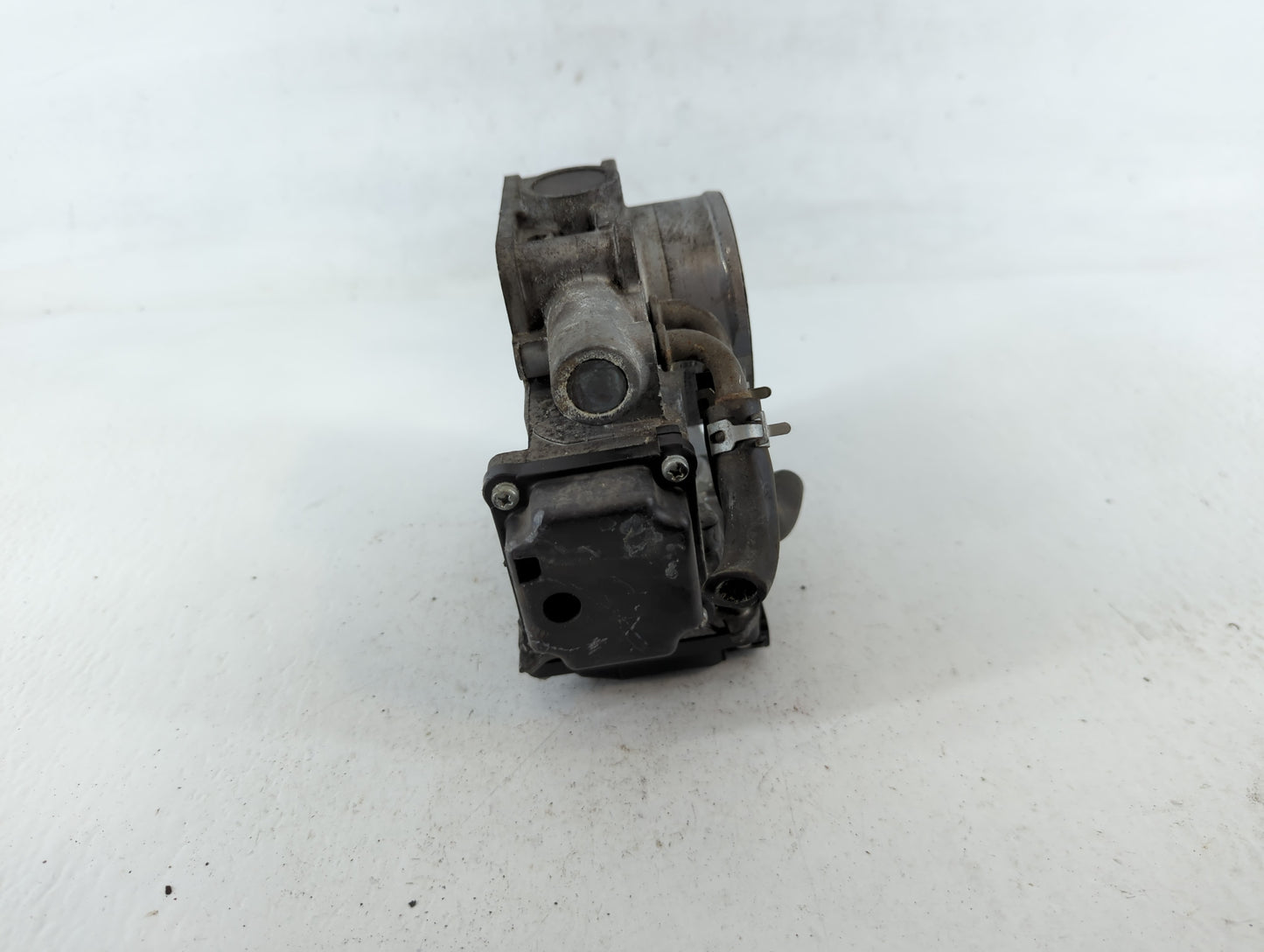 2010-2014 Honda Cr-V Throttle Body P/N:U22253246465 GMD7E Fits Fits 2010 2011 2012 2013 2014 2015 OEM Used Auto Parts - Oemu