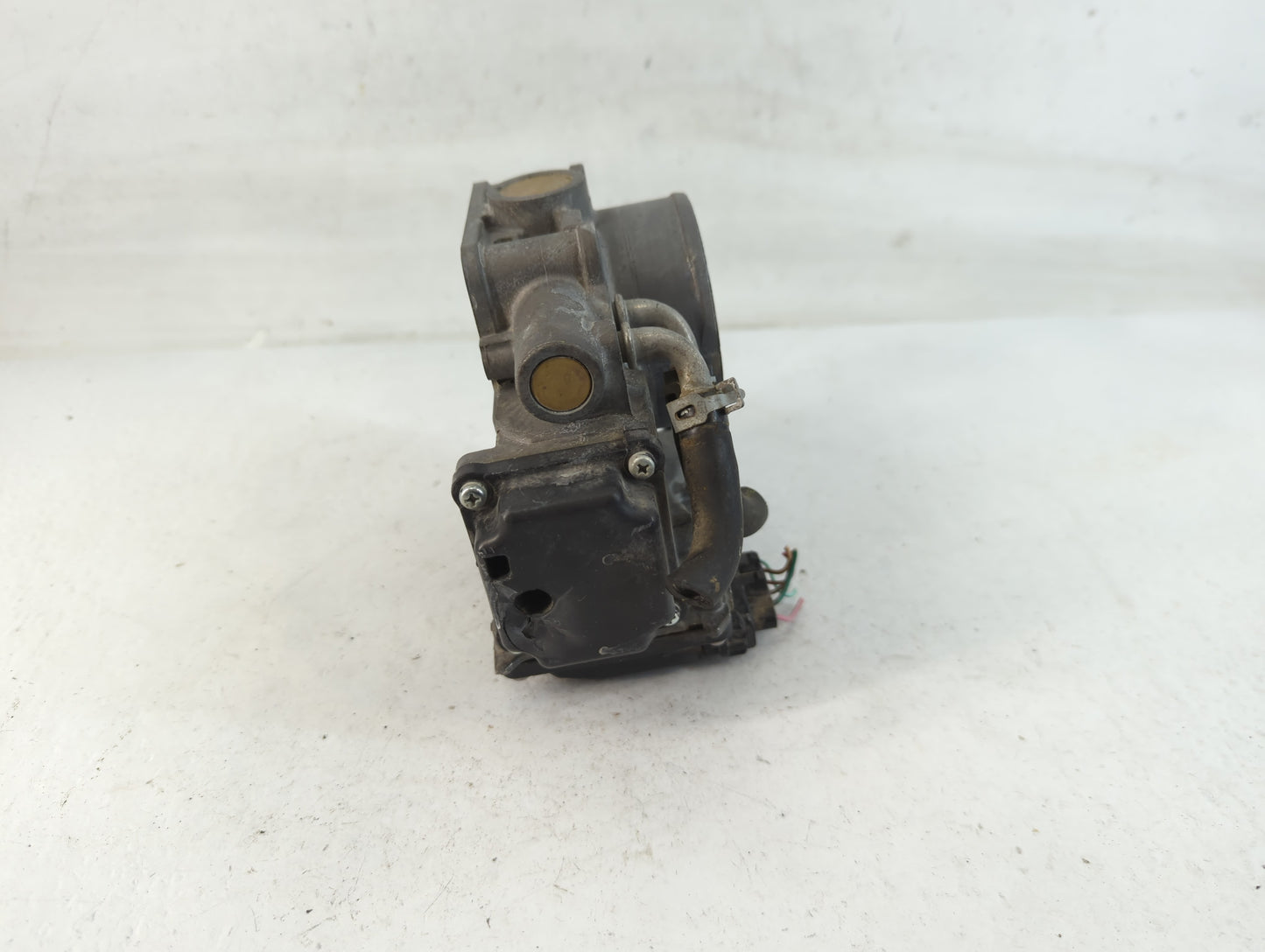 2010-2014 Honda Cr-V Throttle Body P/N:GMD7E U22253330541 Fits Fits 2010 2011 2012 2013 2014 2015 OEM Used Auto Parts - Oemu