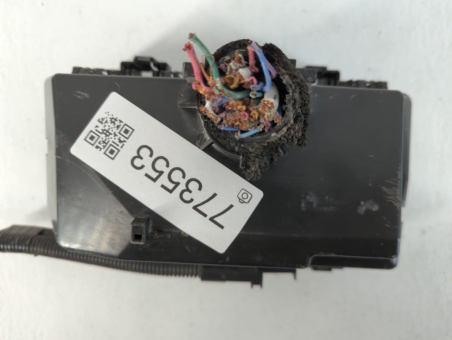 2012-2014 Honda Cr-V Fusebox Fuse Box Panel Relay Module P/N:140506 191R20WKJ8, T0A A011 A0 Fits Fits 2012 2013 2014 OEM Use