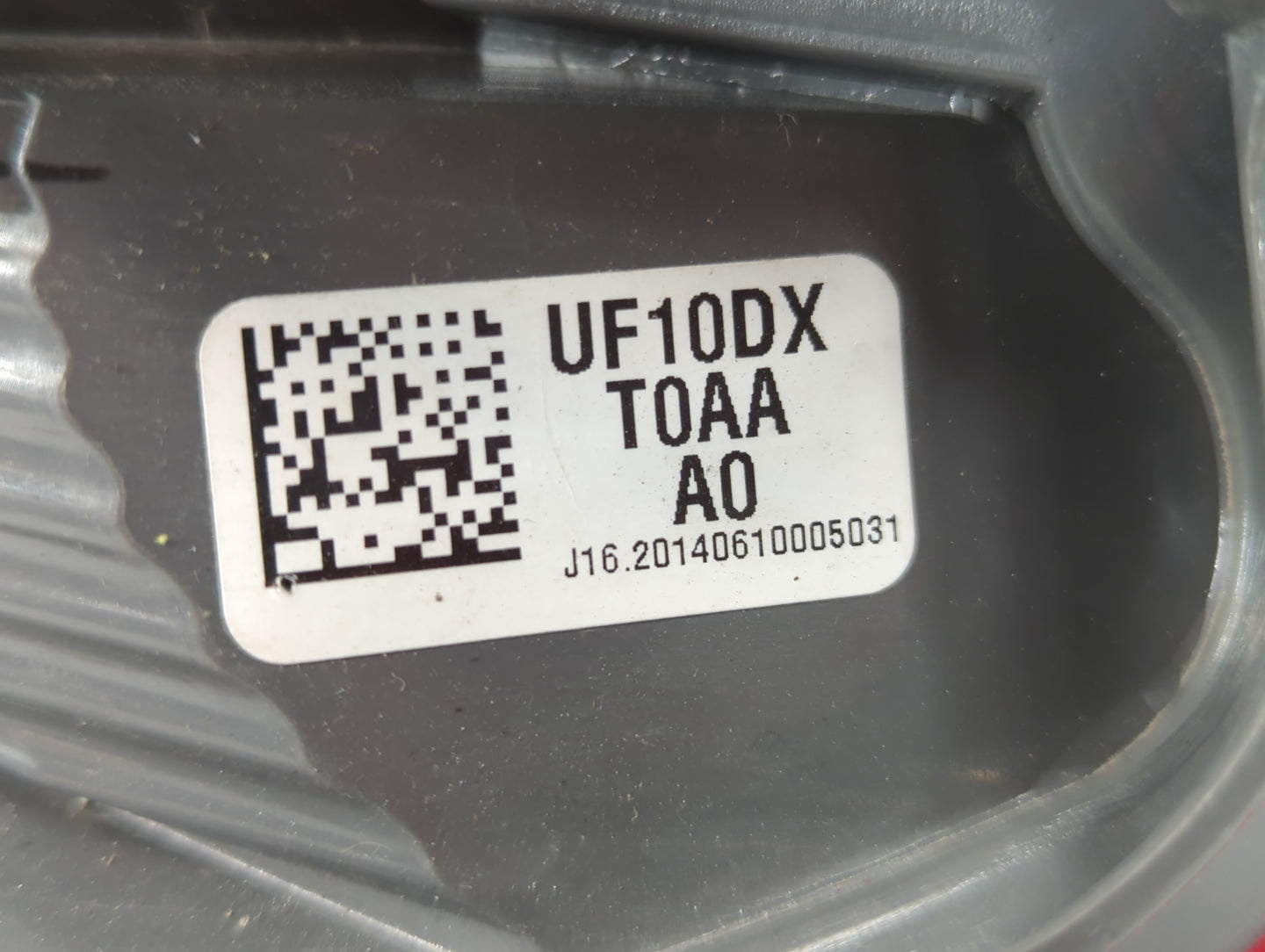 2012-2014 Honda Cr-V Tail Light Assembly Passenger Right OEM P/N:UF10DX Fits Fits 2012 2013 2014 OEM Used Auto Parts - Oemus