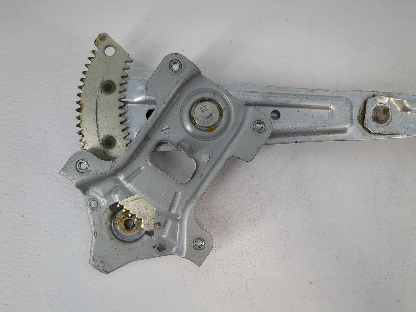 2011-2016 Honda Cr-z Driver Left Front Window Regulator - Oemusedautoparts1.com