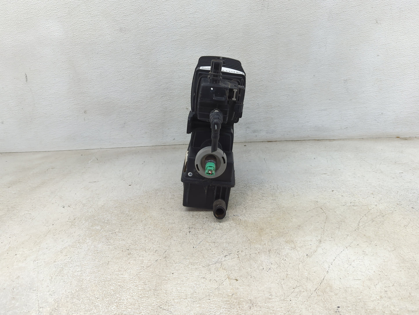 2014 Honda Crosstour Fuel Vapor Charcoal Canister - Oemusedautoparts1.com