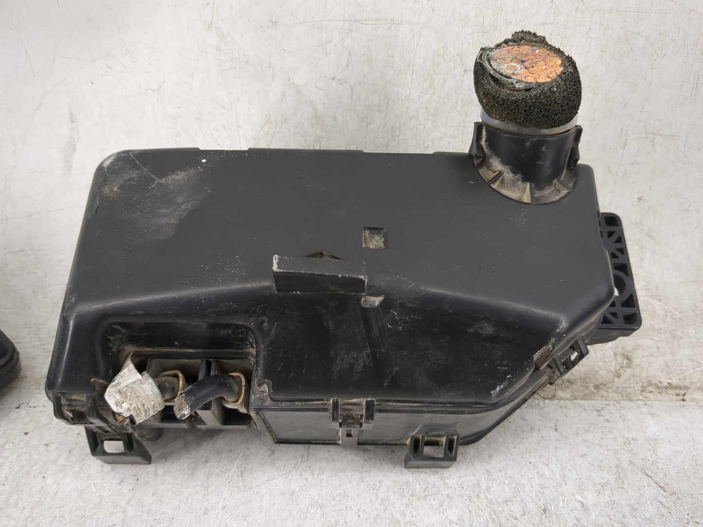 2012-2015 Honda Crosstour Fusebox Fuse Box Panel Relay Module P/N:01D9X0500 9KG1047E138711 Fits Fits 2012 2013 2014 2015 OEM