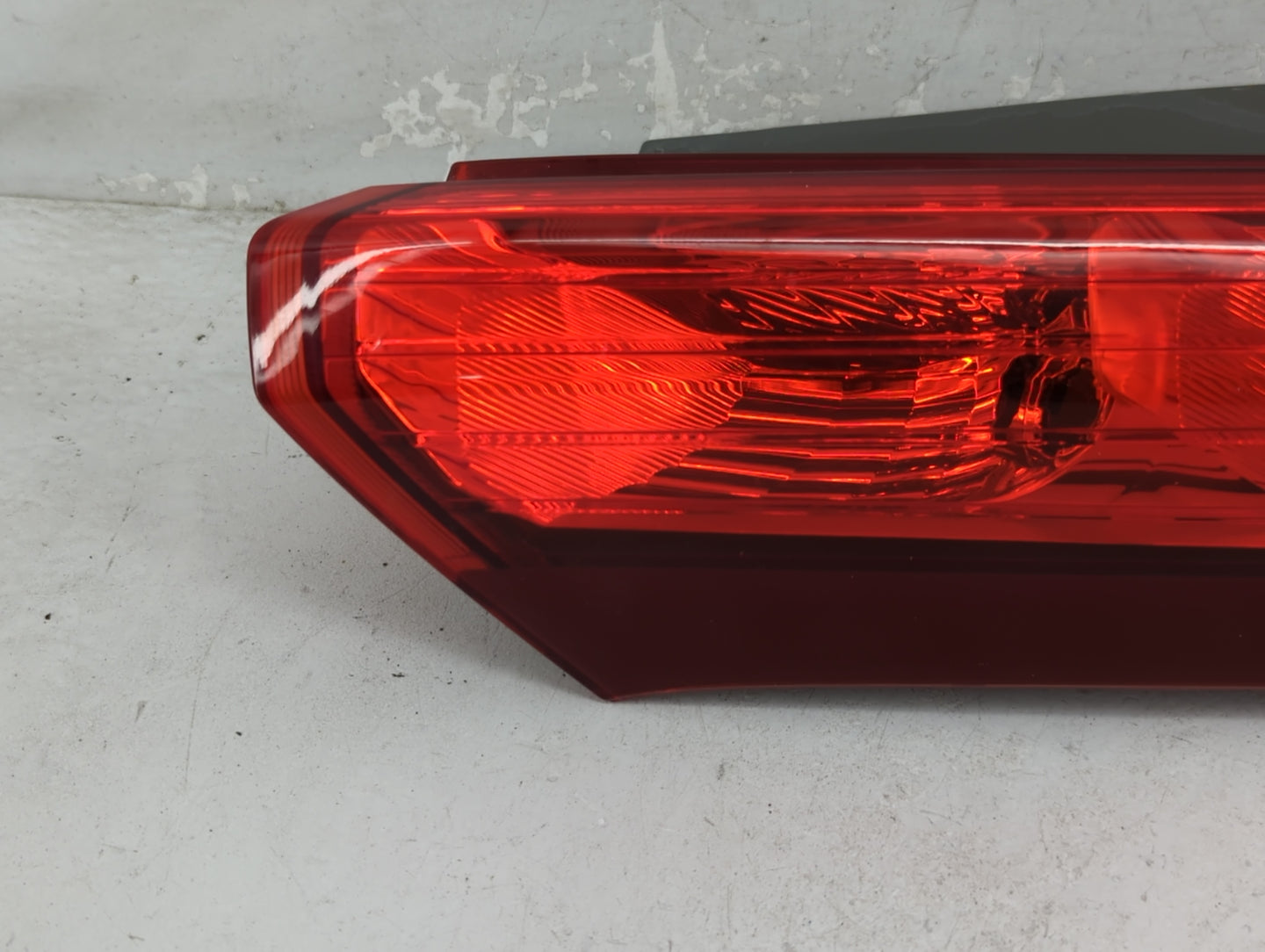 2014 Honda Crv Tail Light Assembly Passenger Right OEM P/N:UM08CZT0AA Fits Fits 2012 2013 OEM Used Auto Parts - Oemusedautop
