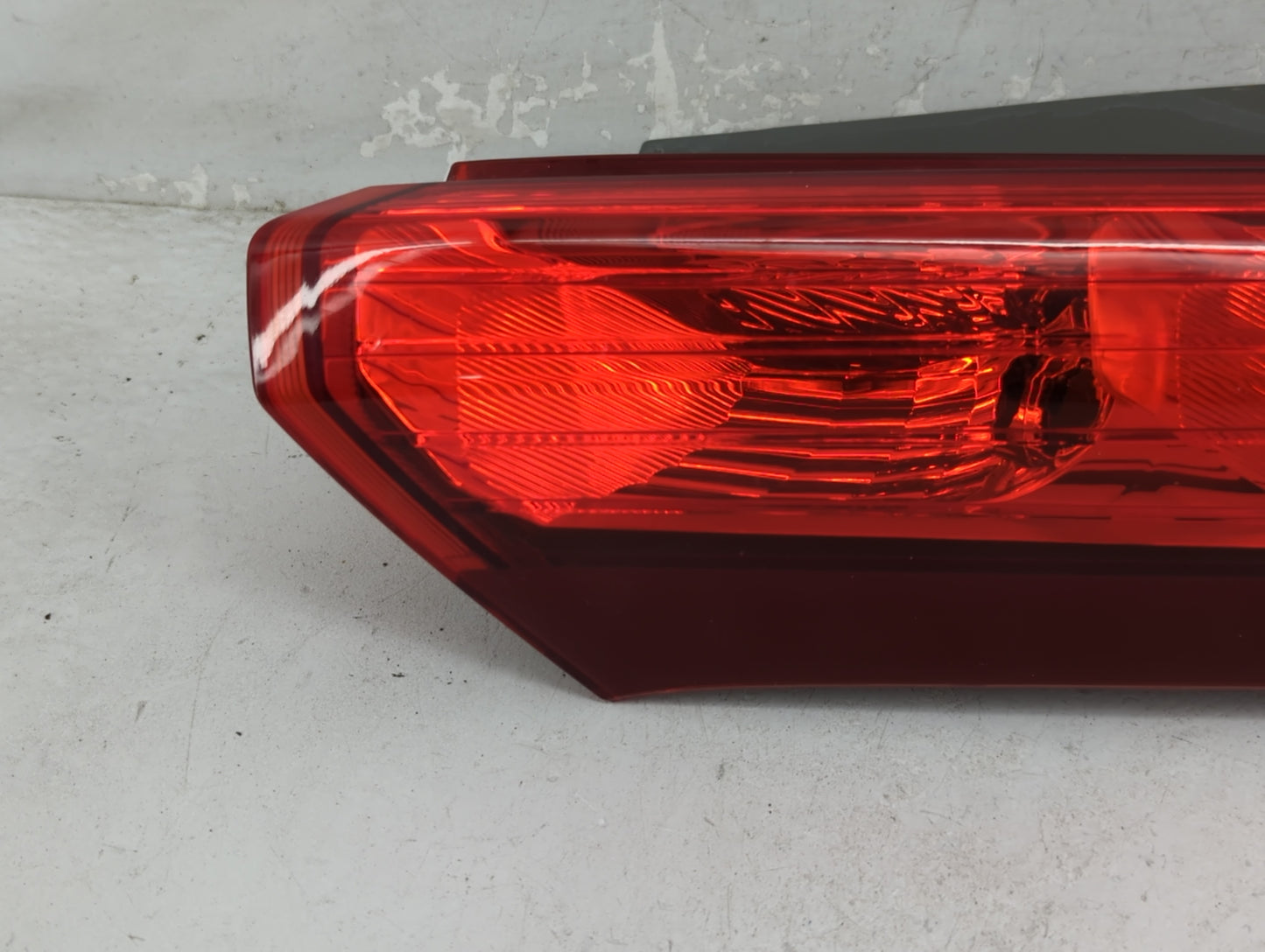 2014 Honda Crv Tail Light Assembly Passenger Right OEM P/N:UM08CZT0AA Fits Fits 2012 2013 OEM Used Auto Parts - Oemusedautop