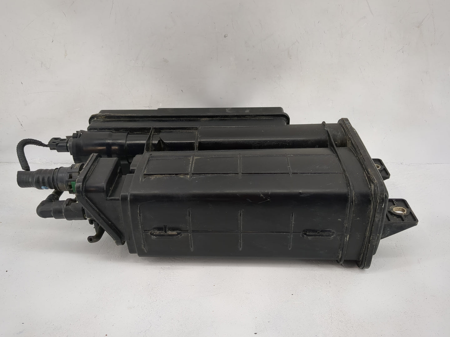 2014 Honda Crv Fuel Vapor Charcoal Canister 1477145 - Oemusedautoparts1.com