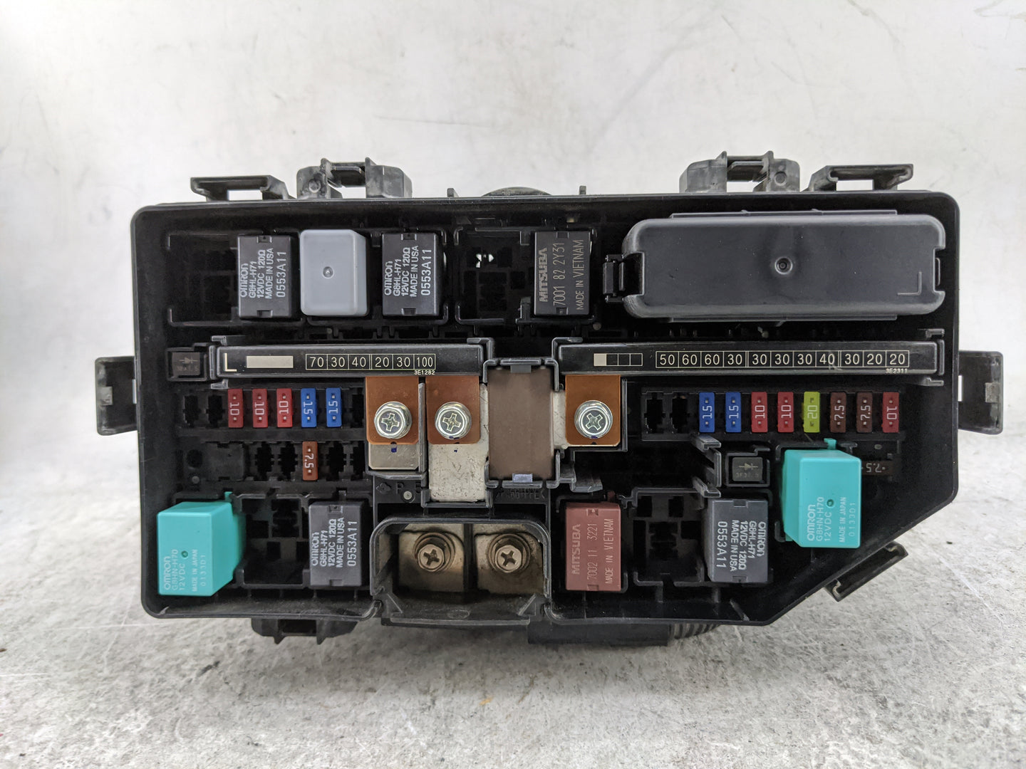 2014 Honda Crv Fusebox Fuse Box Panel Relay Module P/N:256320130708 Fits Fits 2012 2013 OEM Used Auto Parts - Oemusedautopar