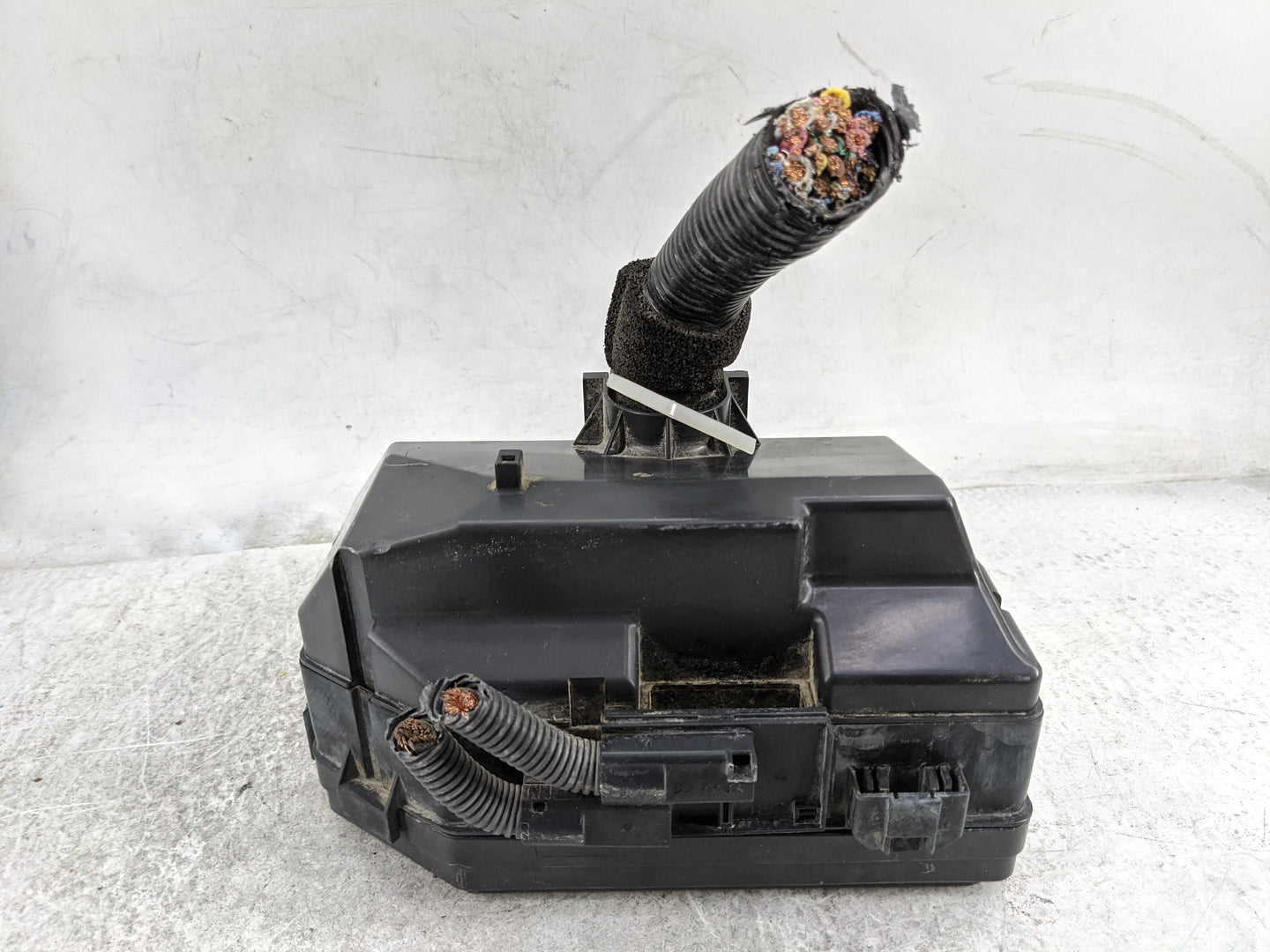 2014 Honda Crv Fusebox Fuse Box Panel Relay Module P/N:256320130708 Fits Fits 2012 2013 OEM Used Auto Parts - Oemusedautopar