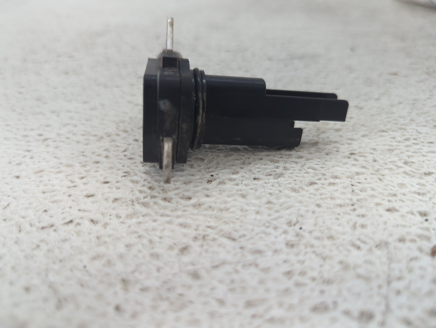 Honda Crv Mass Air Flow Meter Maf 1485990 - Oemusedautoparts1.com