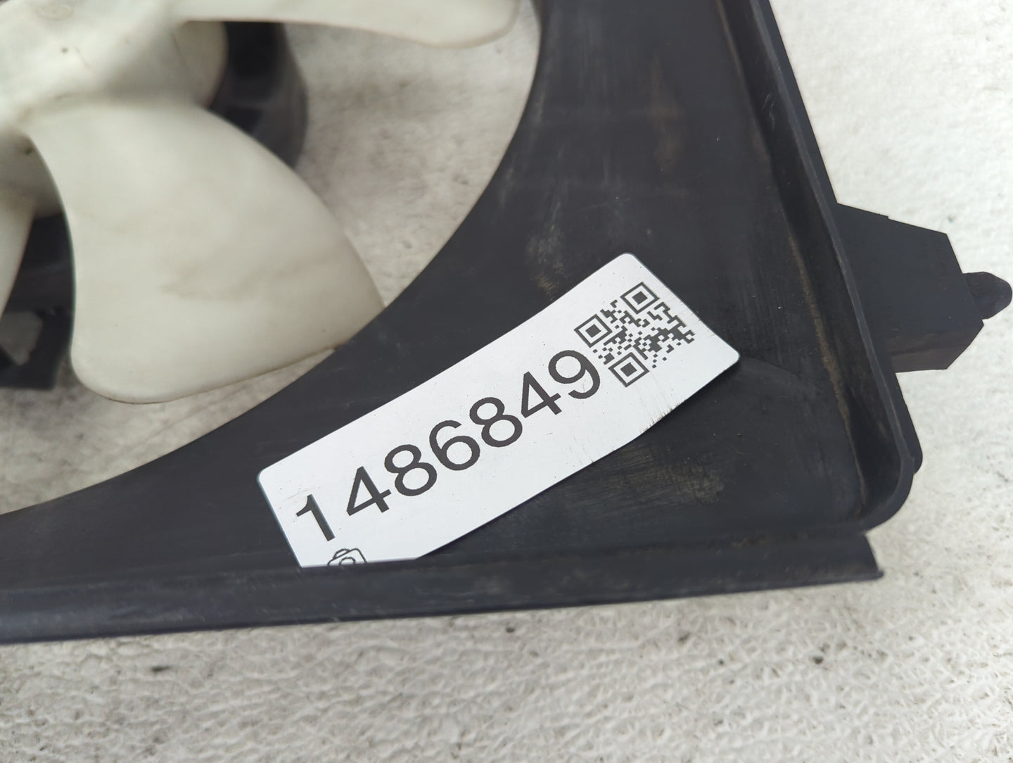 Honda Crv Electric Radiator Cooling Fan Assembly 1486849 - Oemusedautoparts1.com