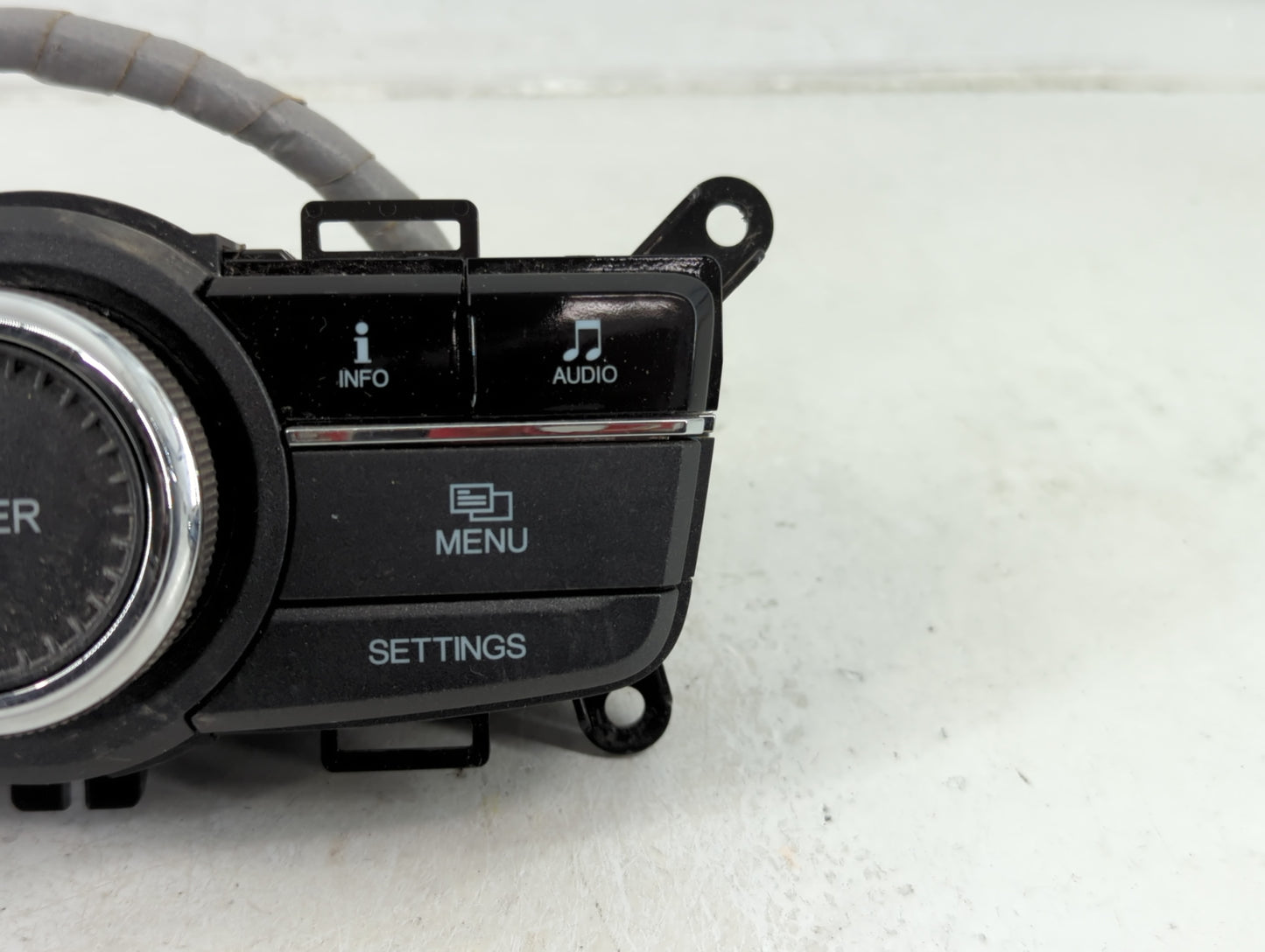 2014-2017 Honda Odyssey Radio AM FM Cd Player Receiver Replacement Fits Fits 2014 2015 2016 2017 OEM Used Auto Parts - Oemus