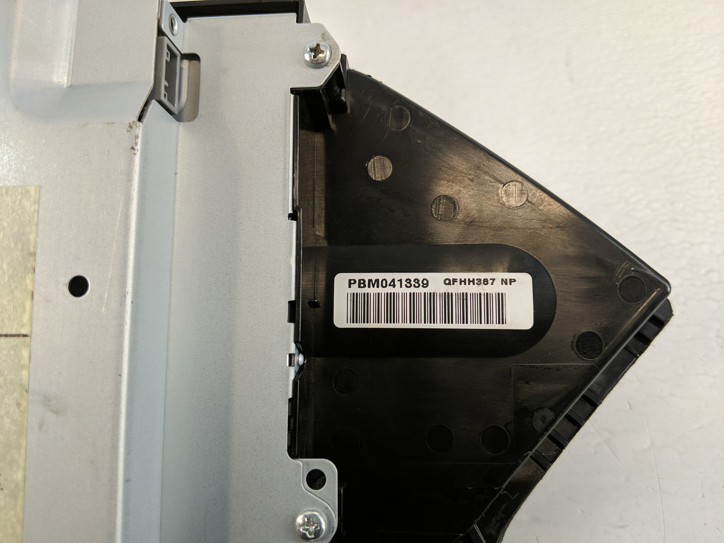 2014 Honda Odyssey Radio AM FM Cd Player Receiver Replacement P/N:PBM041339 Fits OEM Used Auto Parts - Oemusedautoparts1.com