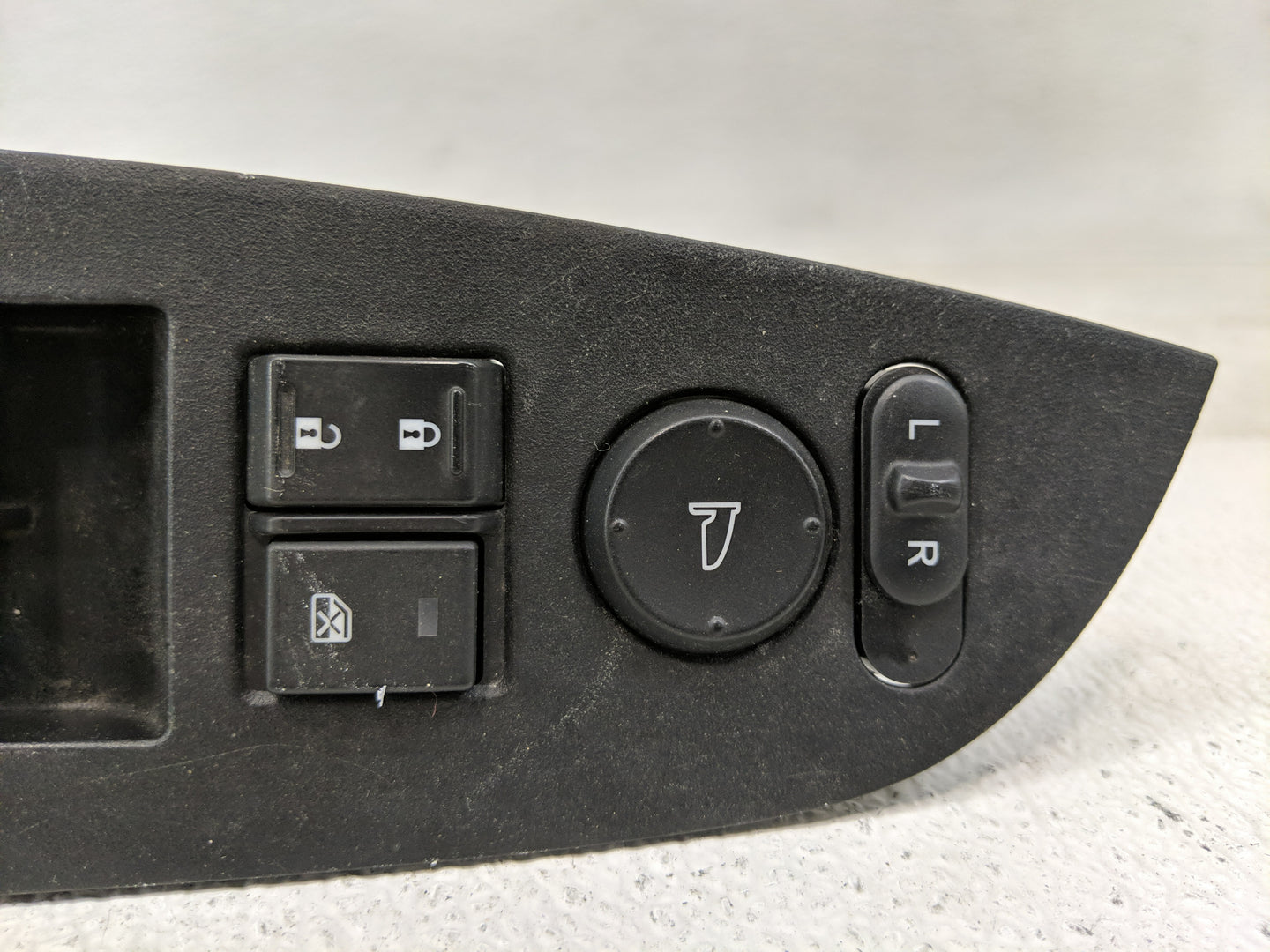2014-2017 Honda Odyssey Master Power Window Switch Replacement Driver Side Left P/N:83590TK8 A130M1 Fits Fits 2014 2015 2016