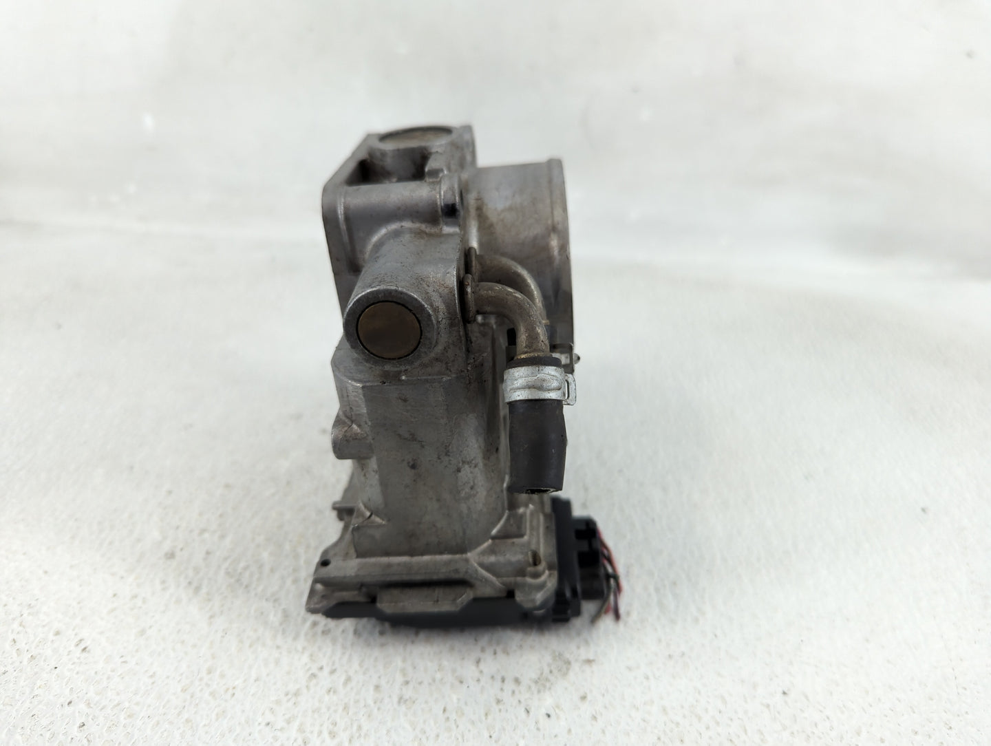 2011-2017 Honda Odyssey Throttle Body Fits Fits 2009 2010 2011 2012 2013 2014 2015 2016 2017 OEM Used Auto Parts - Oemusedau