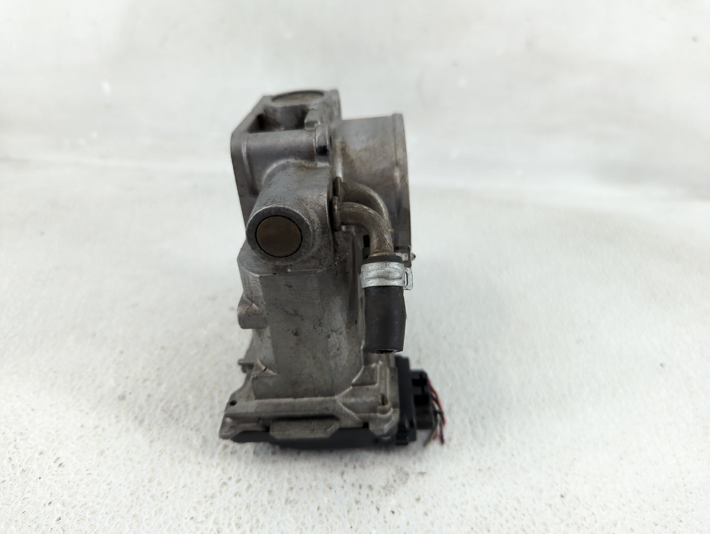 2011-2017 Honda Odyssey Throttle Body Fits Fits 2009 2010 2011 2012 2013 2014 2015 2016 2017 OEM Used Auto Parts - Oemusedau