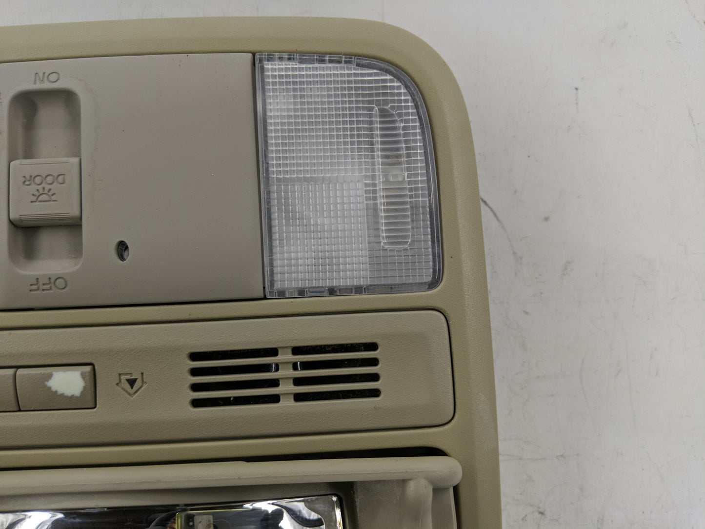 2014 Honda Odyssey Overhead Roof Console - Oemusedautoparts1.com
