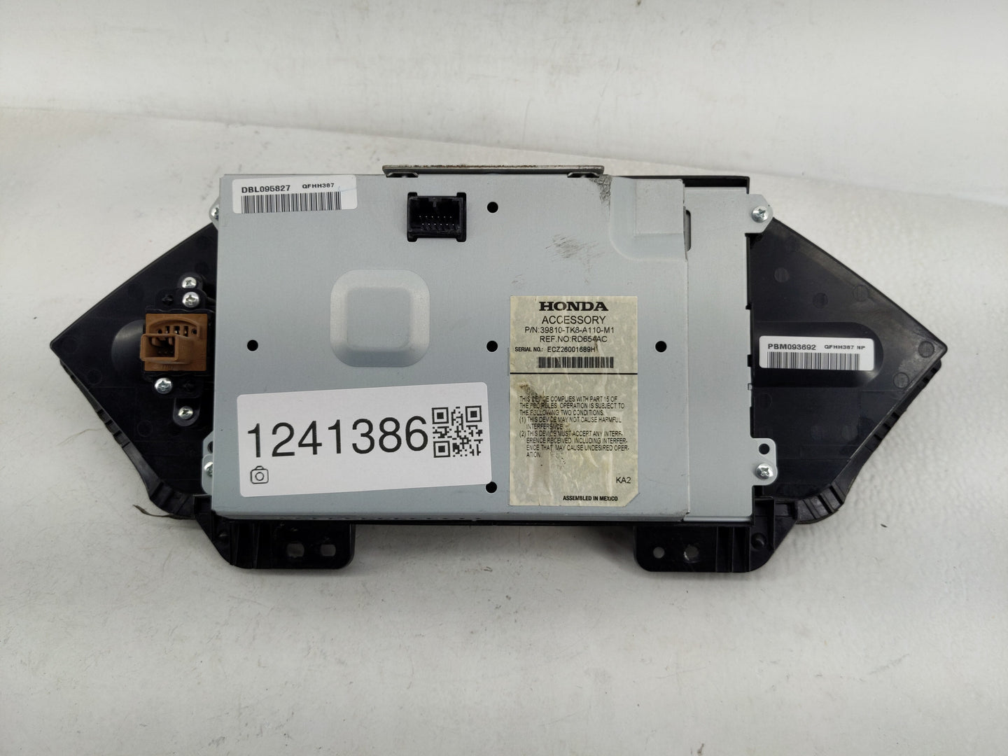 2014-2017 Honda Odyssey Instrument Cluster Speedometer Gauges P/N:39810-TK8-A110-M1 Fits Fits 2014 2015 2016 2017 OEM Used A