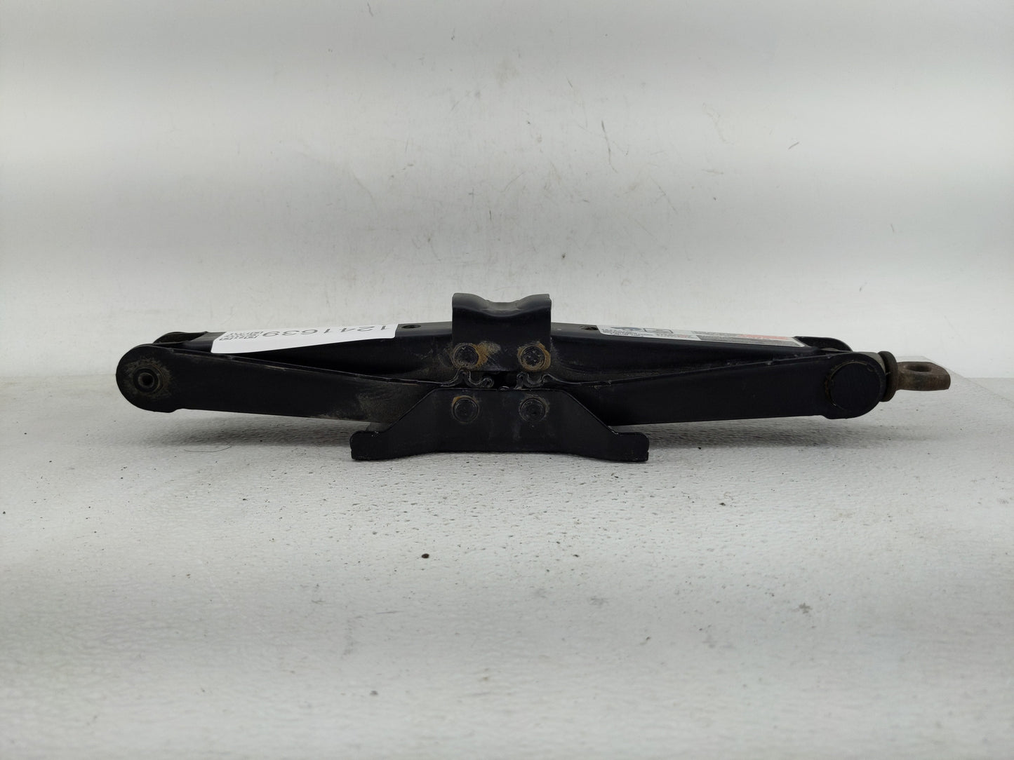 2014 Honda Odyssey Spare Scissor Car Jack - Oemusedautoparts1.com