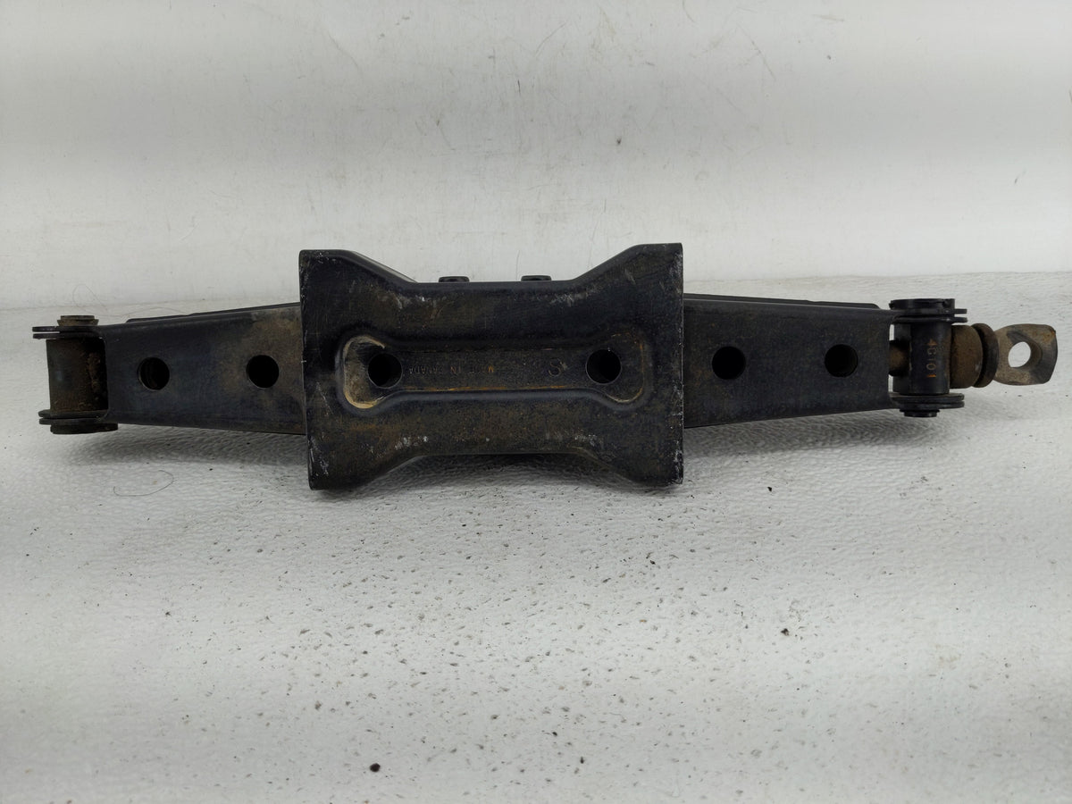 2014 Honda Odyssey Spare Scissor Car Jack - Oemusedautoparts1.com