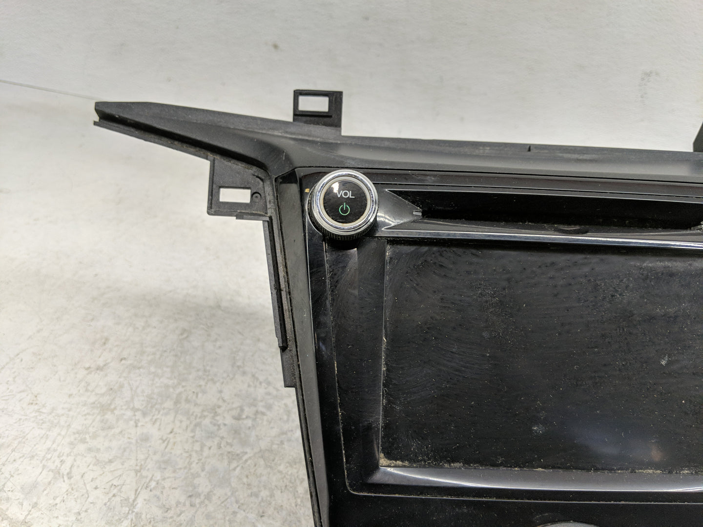 2014-2017 Honda Odyssey Radio AM FM Cd Player Receiver Replacement Fits Fits 2014 2015 2016 2017 OEM Used Auto Parts - Oemus