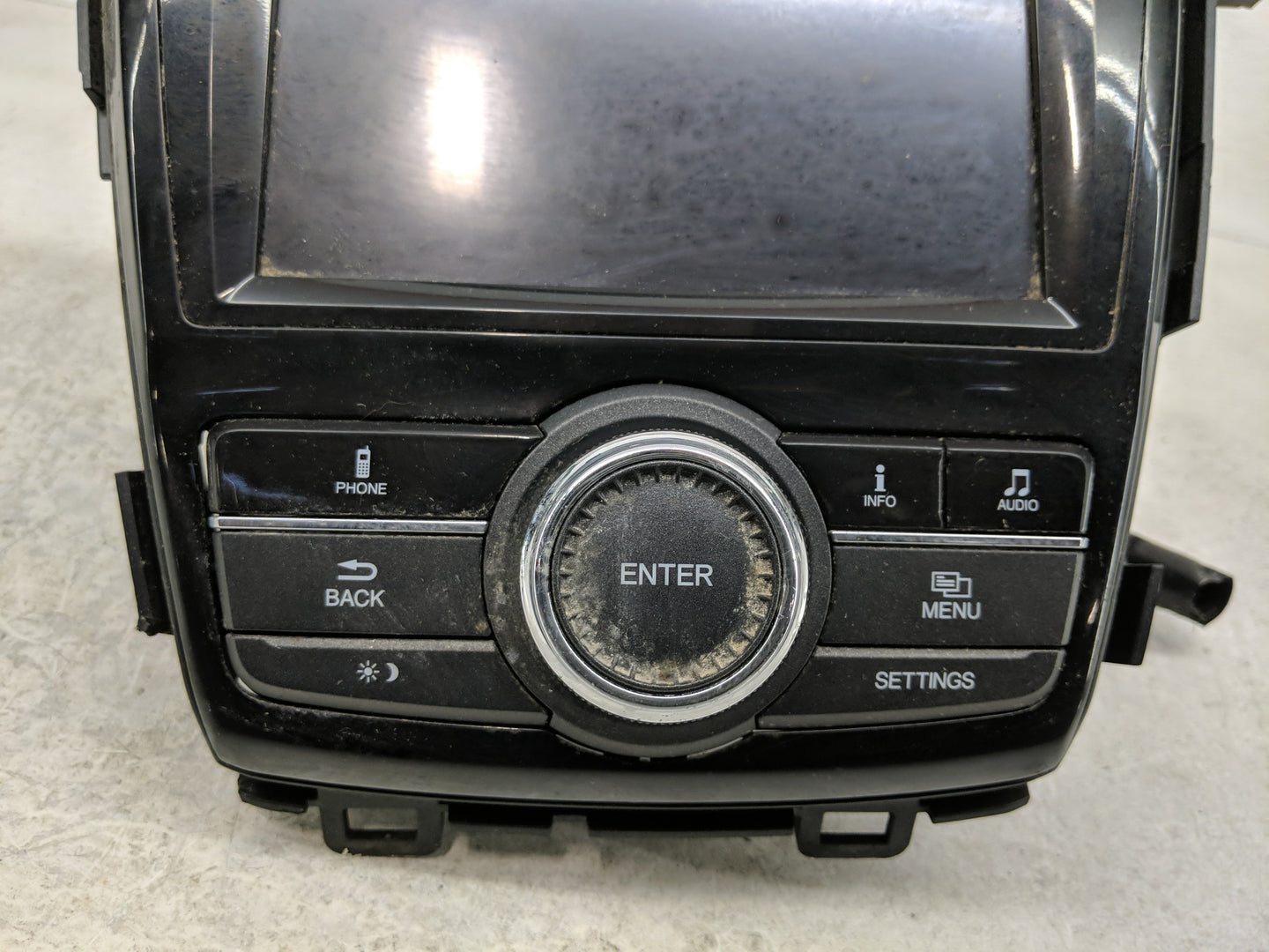 2014-2017 Honda Odyssey Radio AM FM Cd Player Receiver Replacement Fits Fits 2014 2015 2016 2017 OEM Used Auto Parts - Oemus