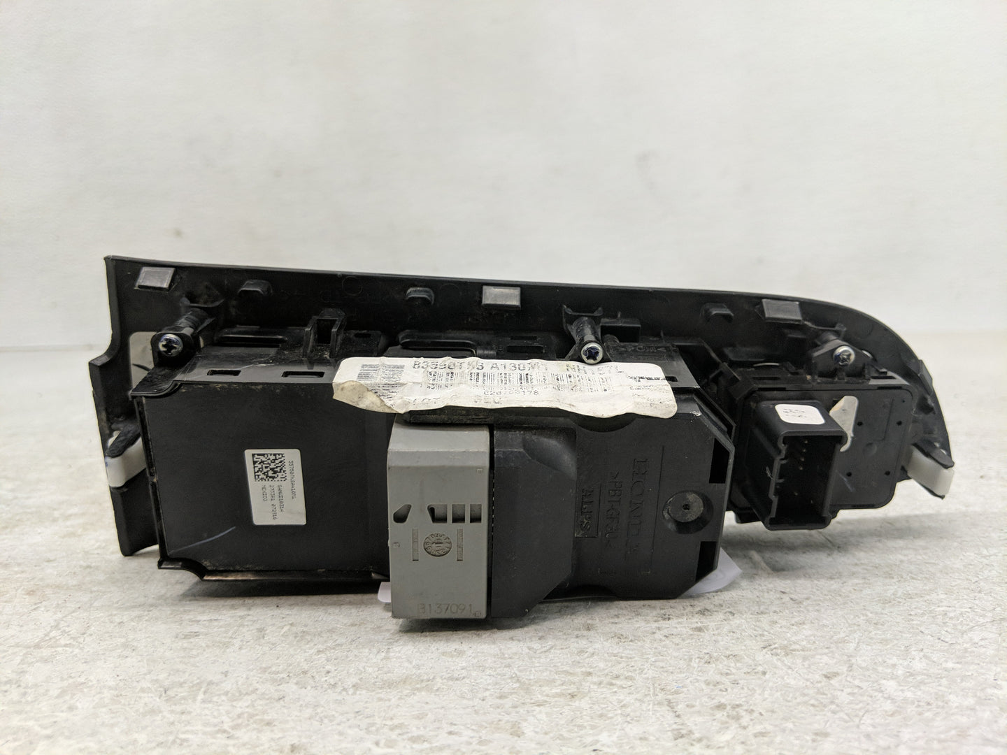 2014-2017 Honda Odyssey Master Power Window Switch Replacement Driver Side Left Fits Fits 2014 2015 2016 2017 OEM Used Auto 