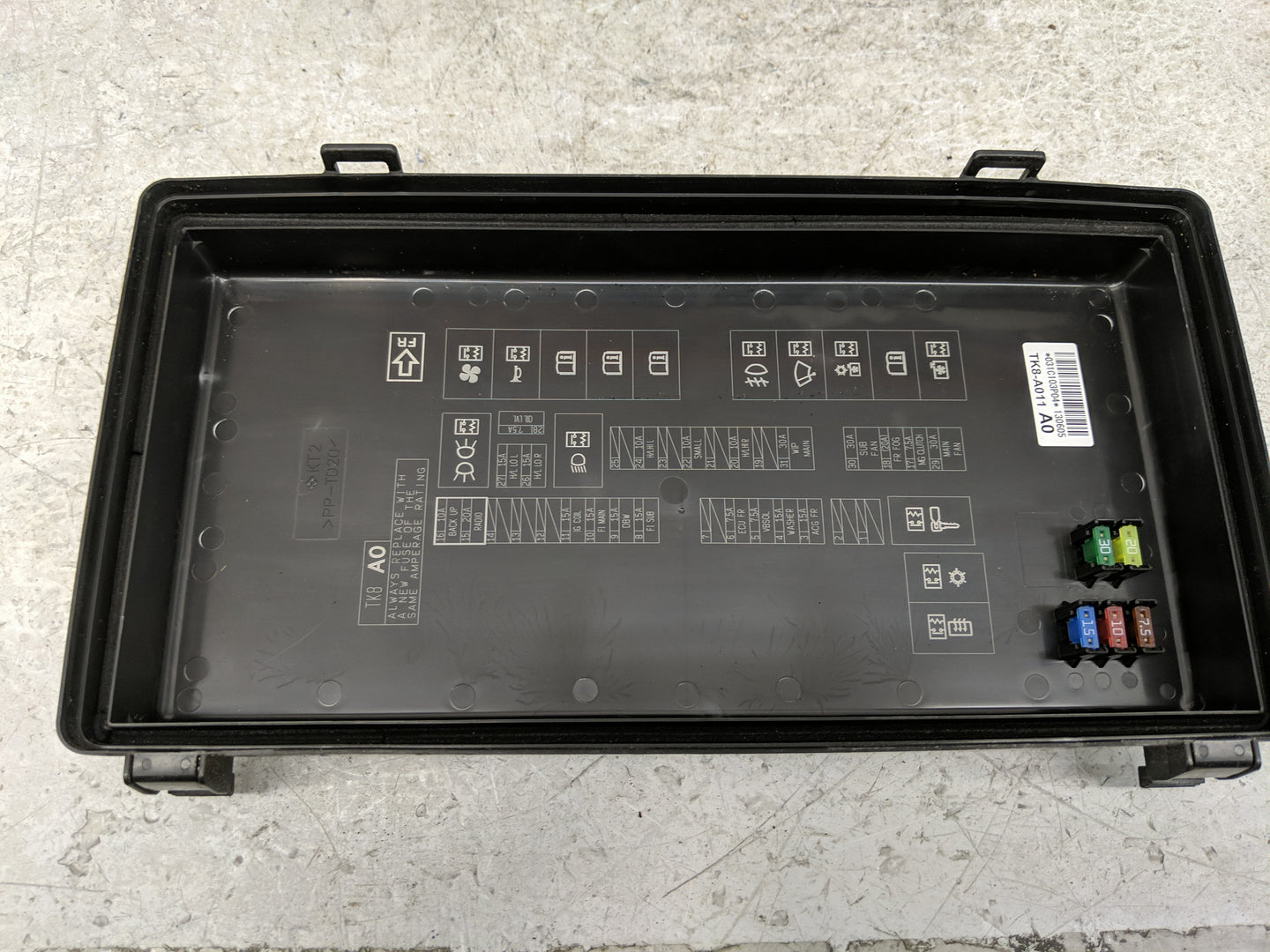 2011-2017 Honda Odyssey Fusebox Fuse Box Panel Relay Module P/N:TK8-A011 A0 Fits Fits 2011 2013 2014 2015 2016 2017 OEM Used