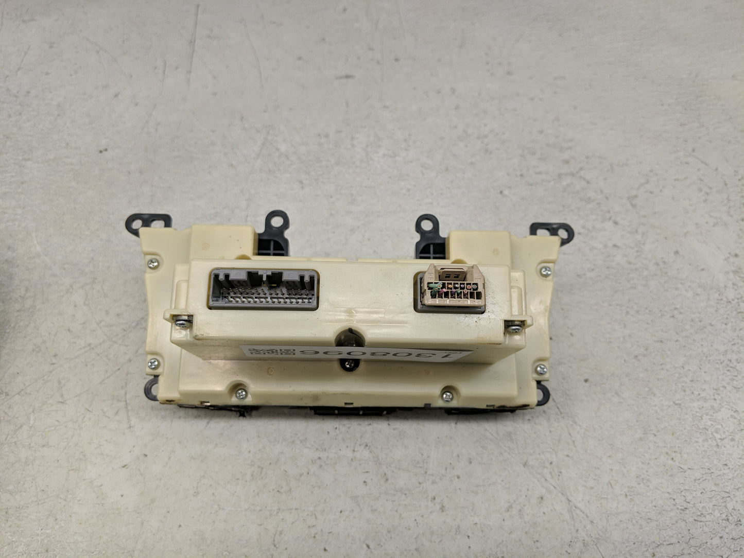 2011-2017 Honda Odyssey Climate Control Module Temperature AC/Heater Replacement P/N:NH365L Fits OEM Used Auto Parts - Oemus