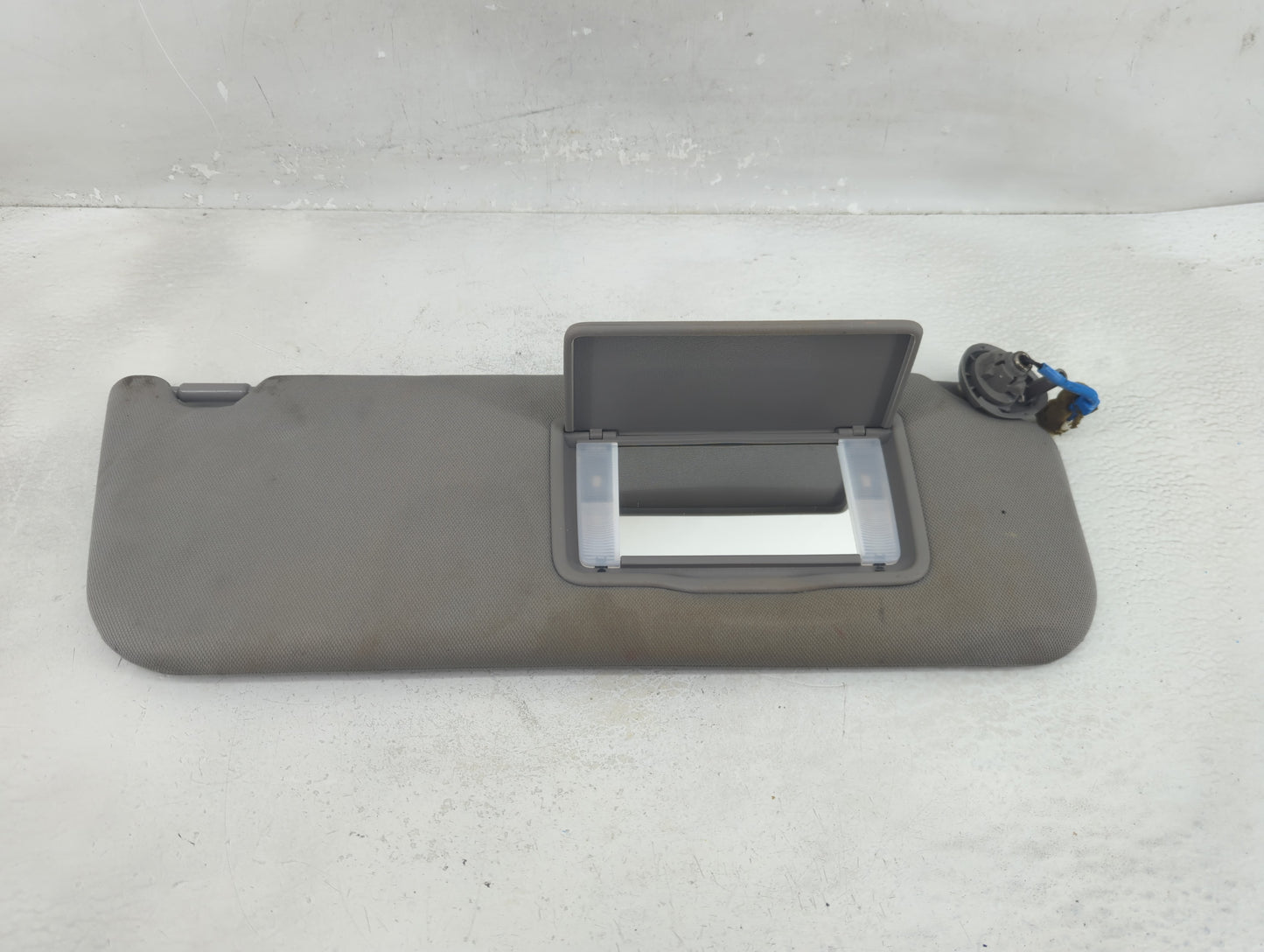 2011-2017 Honda Odyssey Sun Visor Shade Replacement Passenger Right Mirror Fits Fits 2011 2012 2013 2014 2015 2016 2017 OEM 