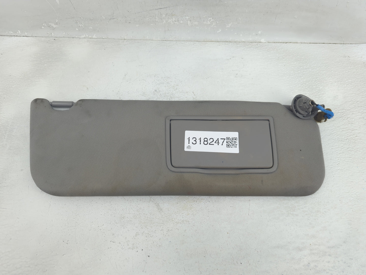 2011-2017 Honda Odyssey Sun Visor Shade Replacement Passenger Right Mirror Fits Fits 2011 2012 2013 2014 2015 2016 2017 OEM 