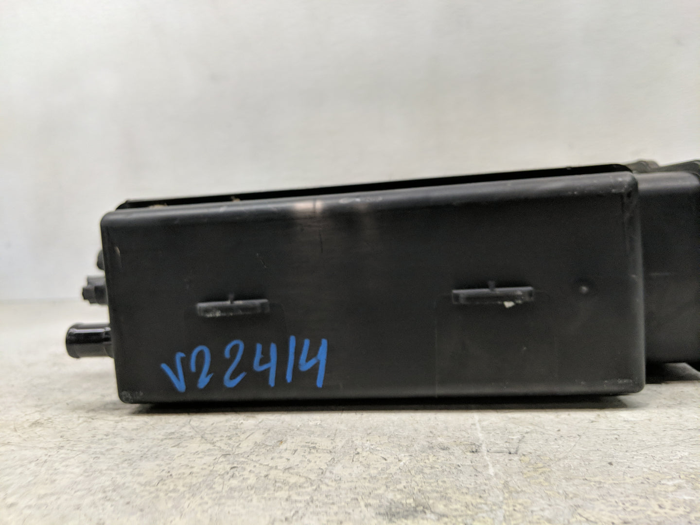 2014 Honda Odyssey Fuel Vapor Charcoal Canister - Oemusedautoparts1.com