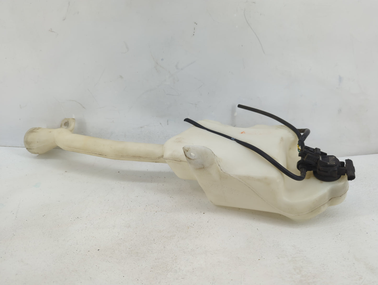 2011-2017 Honda Odyssey Windshield Washer Fluid Reservoir Bottle Oem - Oemusedautoparts1.com