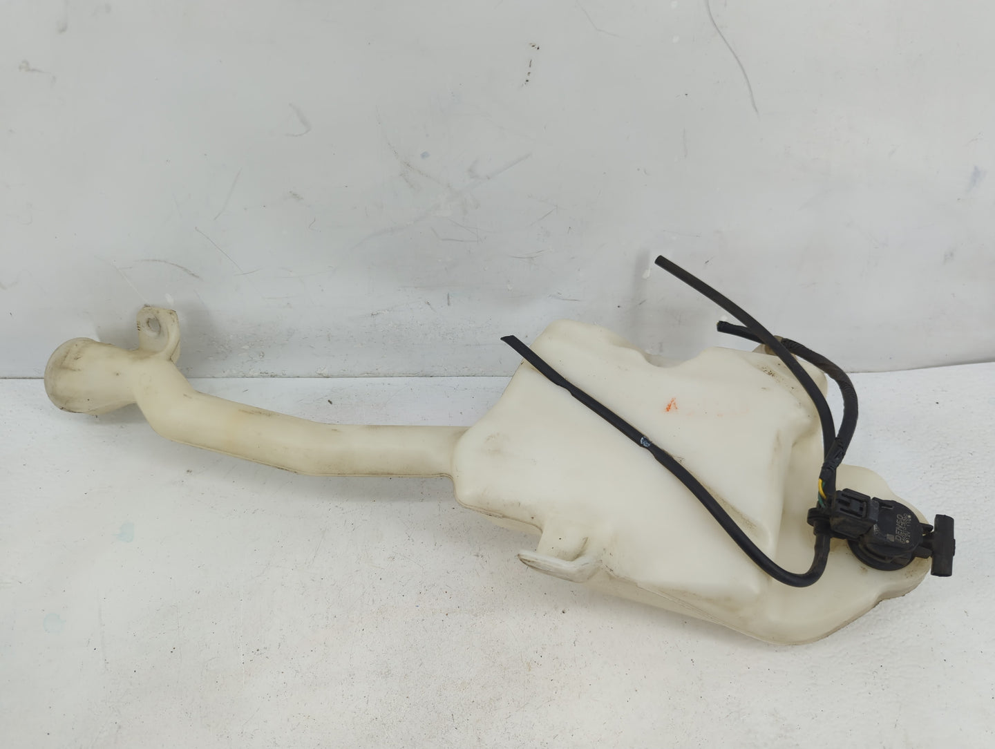 2011-2017 Honda Odyssey Windshield Washer Fluid Reservoir Bottle Oem - Oemusedautoparts1.com