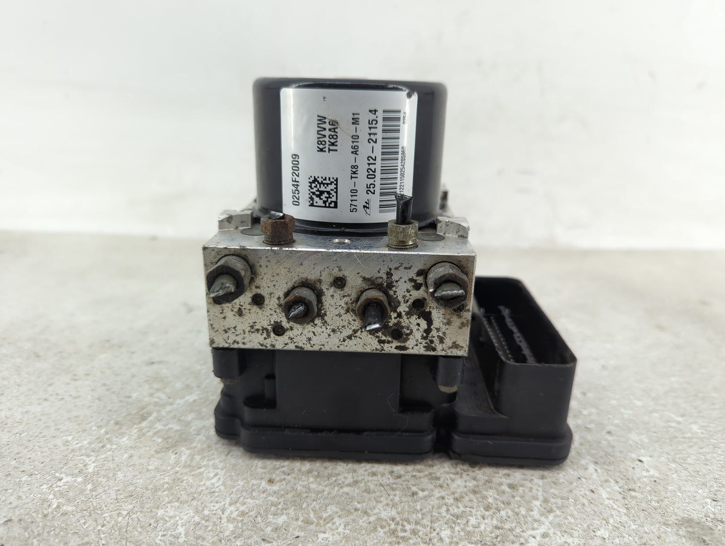 2014-2017 Honda Odyssey ABS Pump Control Module Replacement P/N:57110-TK8-SA610-M1 Fits Fits 2014 2015 2016 2017 OEM Used Au