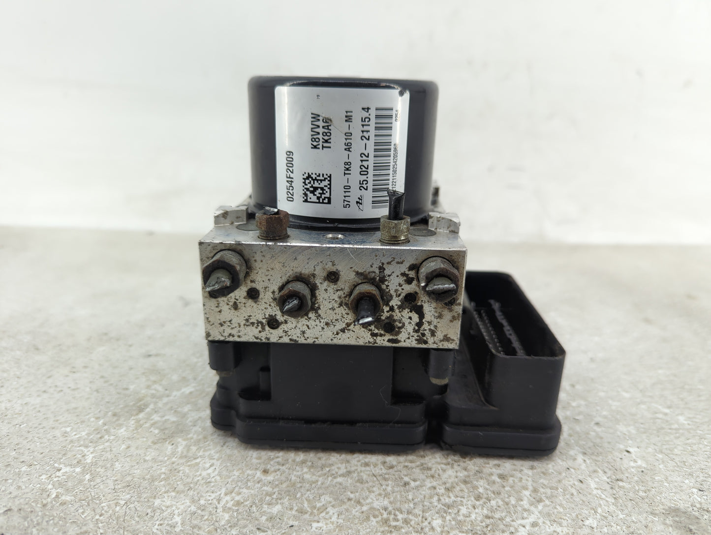 2014-2017 Honda Odyssey ABS Pump Control Module Replacement P/N:57110-TK8-SA610-M1 Fits Fits 2014 2015 2016 2017 OEM Used Au