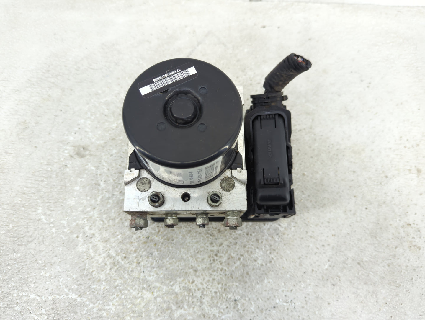 2014-2017 Honda Odyssey ABS Pump Control Module Replacement P/N:57110-TK8-A610-M1 Fits Fits 2014 2015 2016 2017 OEM Used Aut